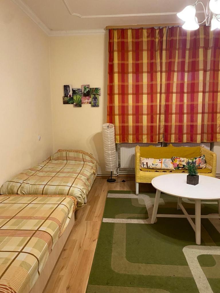Albert Apartment * Budapest